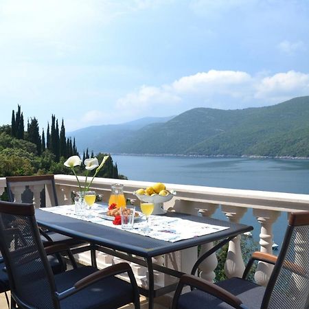Apartment Jelena Molunat Bagian luar foto