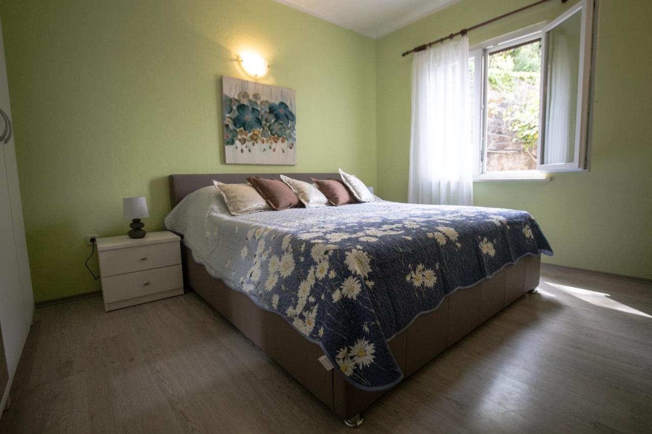 Apartment Jelena Molunat Bagian luar foto